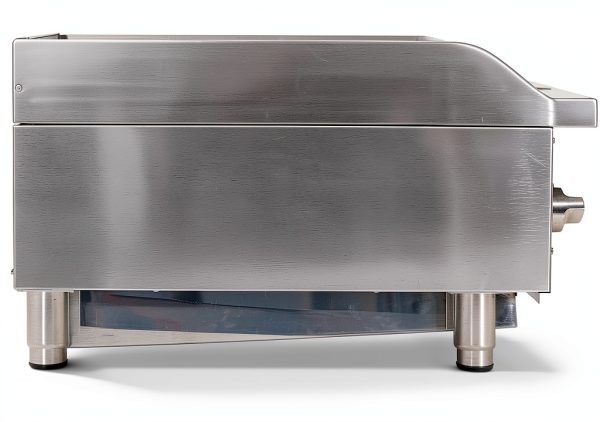 Globe Food Equip Countertop 24in Cast Iron Gas Charbroiler GCB24G-CR-1